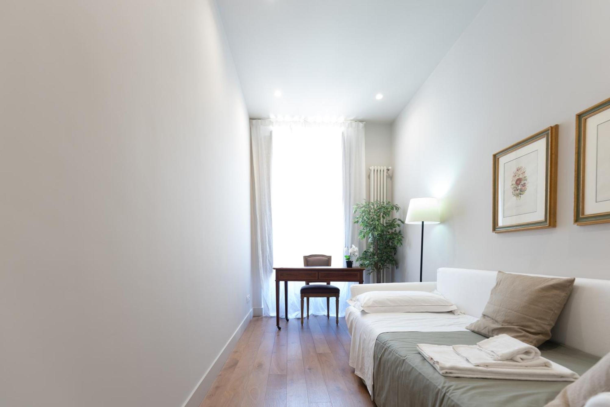 Mirone - Suite Apartments Catania Centro Luaran gambar